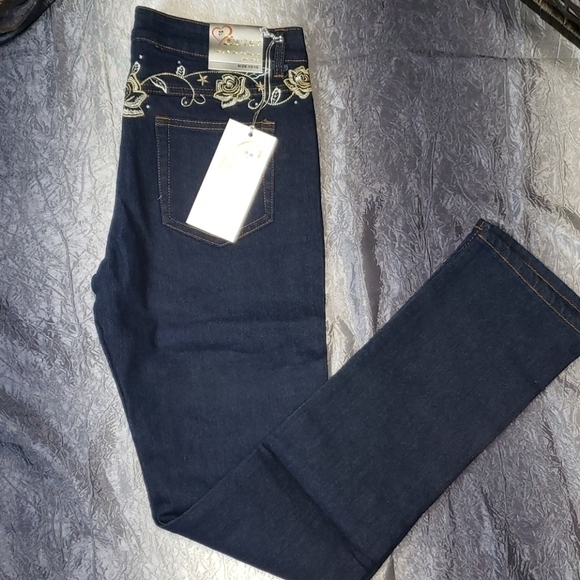 NWT Dark Rewashed Denim Floral Diamond Straight Leg Stretch Jeans - Picture 1 of 5